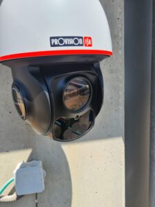 מצלמה אנליטית עם התקנה